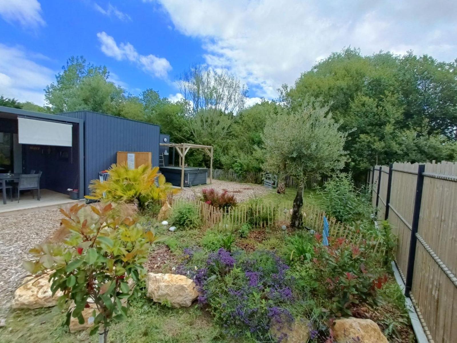 Apb Spa Locations Avec Jacuzzi Privatif Saint-Jean-de-Monts Exteriör bild