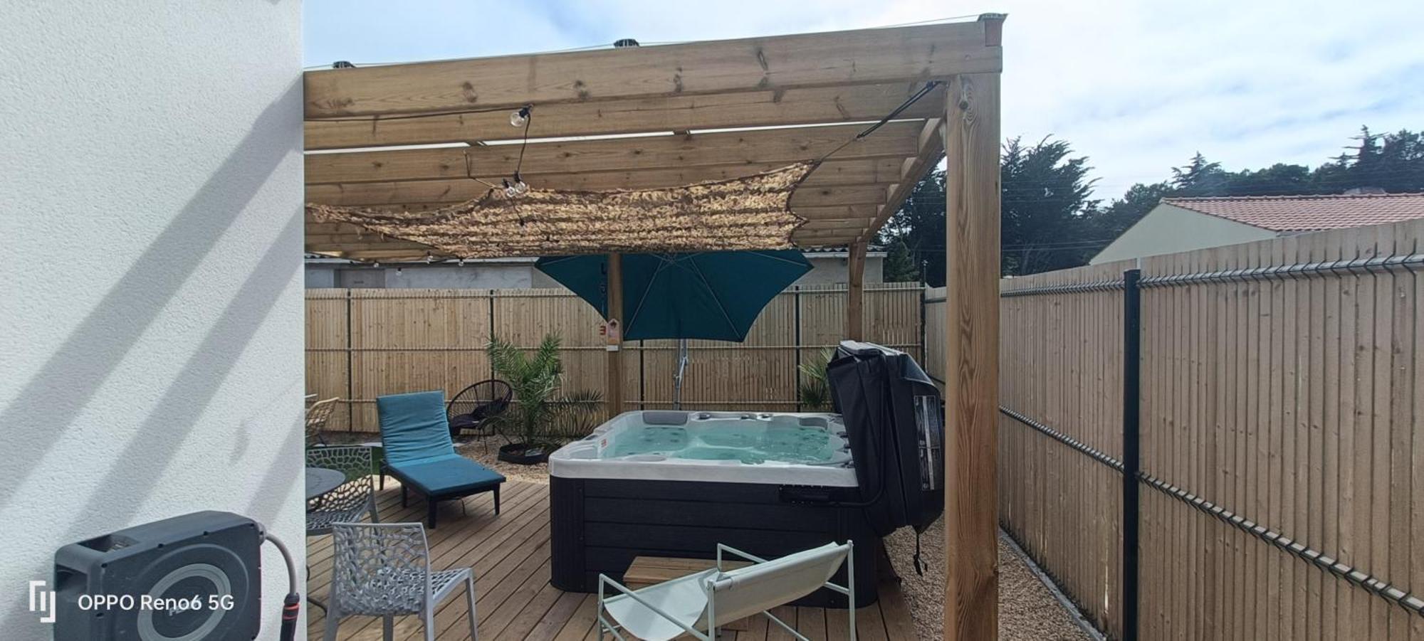 Apb Spa Locations Avec Jacuzzi Privatif Saint-Jean-de-Monts Exteriör bild