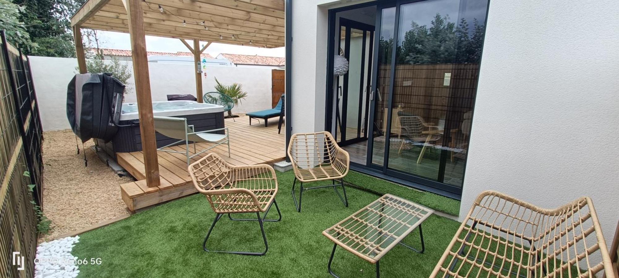 Apb Spa Locations Avec Jacuzzi Privatif Saint-Jean-de-Monts Exteriör bild